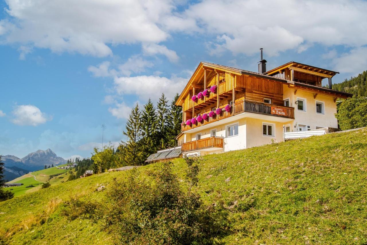 Garni Baita San Cassiano  Zewnętrze zdjęcie