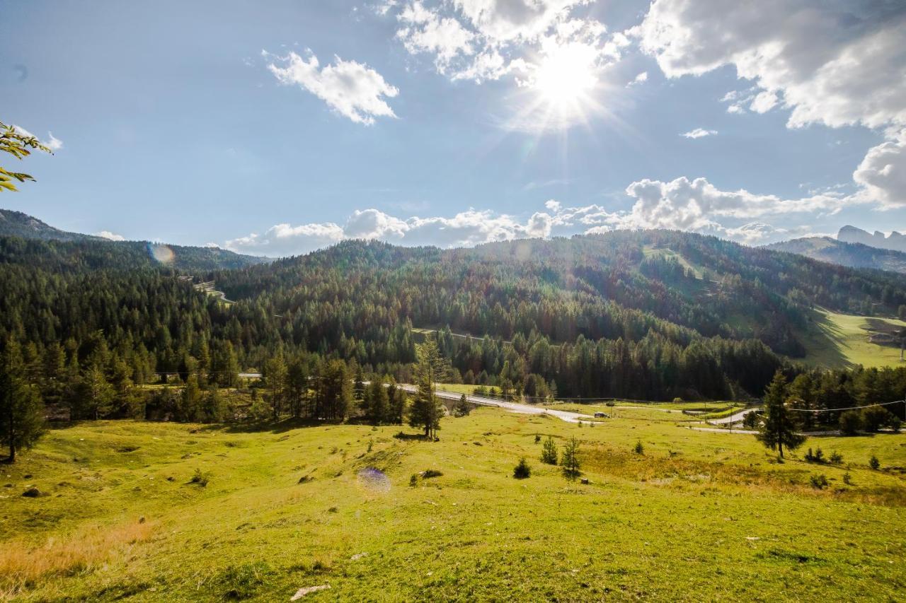 Garni Baita San Cassiano  Zewnętrze zdjęcie