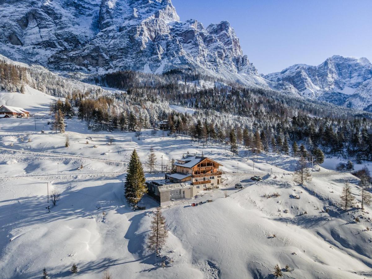 Garni Baita San Cassiano  Zewnętrze zdjęcie